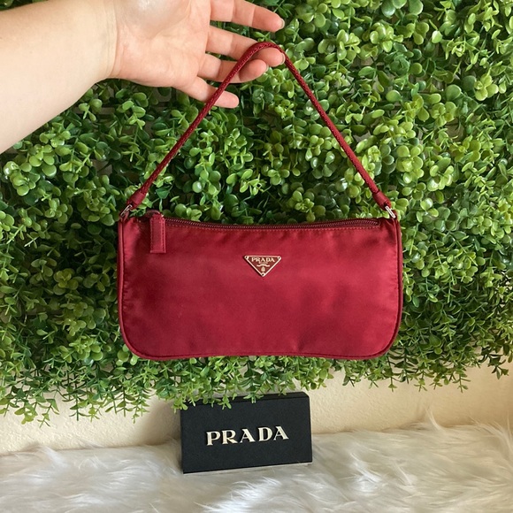 Prada Handbags - ❤️ Prada Vintage Nylon Bag ❤️